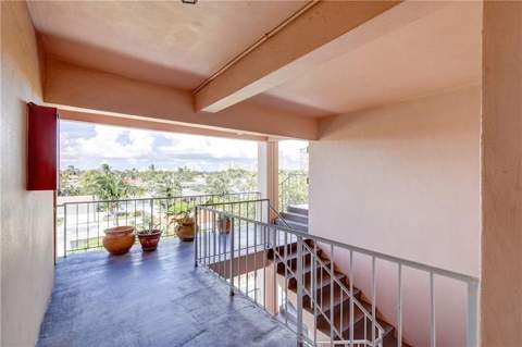 1967 S Ocean Boulevard #215-C, Lauderdale-By-The-Sea FL - photo 21 of 22