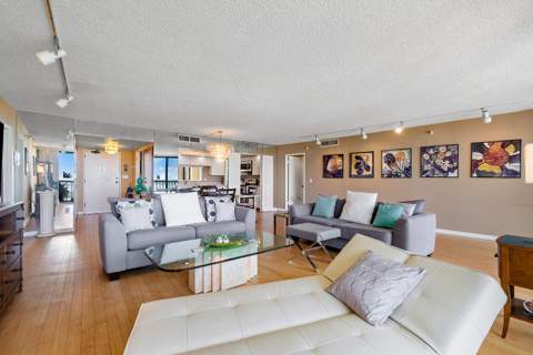 2450 Presidential Way #1606, West Palm Beach FL - photo 8 of 47