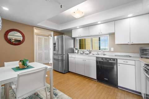2450 Presidential Way #1606, West Palm Beach FL - photo 11 of 47