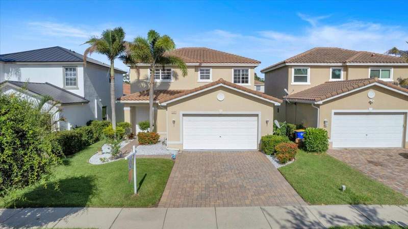 3 bedroom Single Family Residence at 2891 SW Butterfly Lane, Murano, Palm City — photo 2