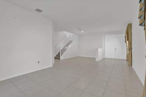 2891 SW Butterfly Lane, Palm City FL - photo 13 of 49