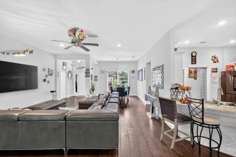 3958 SW Brunswick Street, Port St. Lucie FL - photo 8 of 53