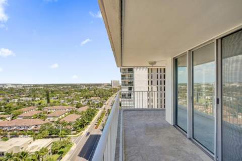 1010 S Ocean Boulevard #1609, Pompano Beach FL - photo 23 of 36
