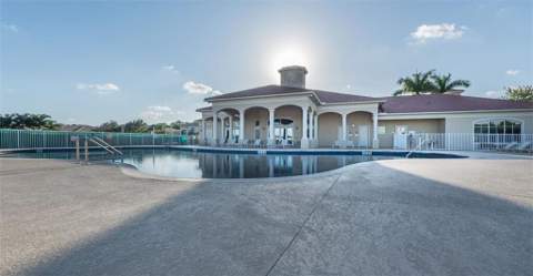 6243 Arlington Way, Fort Pierce FL - photo 17 of 33