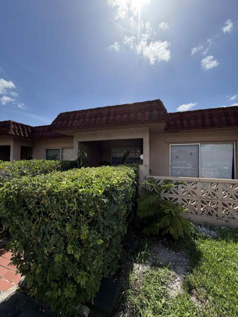 2329 SW 81st Terrace, North Lauderdale FL - photo 16 of 20