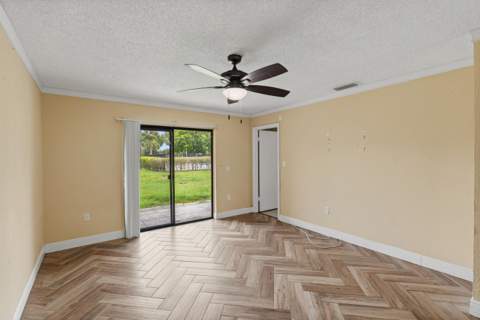 10927 NW 29th Court, Sunrise FL - photo 8 of 28