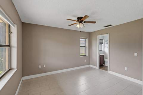 10927 NW 29th Court, Sunrise FL - photo 11 of 28