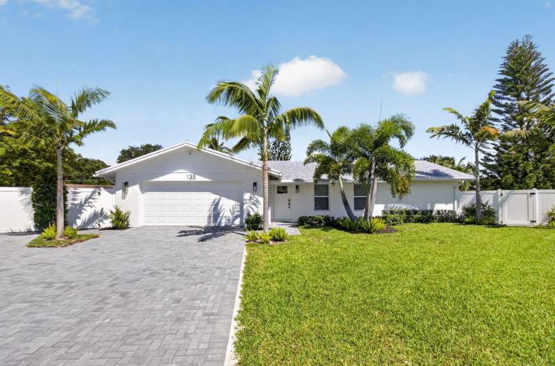 3 bedroom Single Family Residence at 135 SE 28th Court, Seacrest Estates, Boynton Beach — photo 2