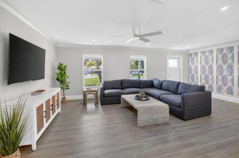 135 SE 28th Court, Boynton Beach FL - photo 14 of 80