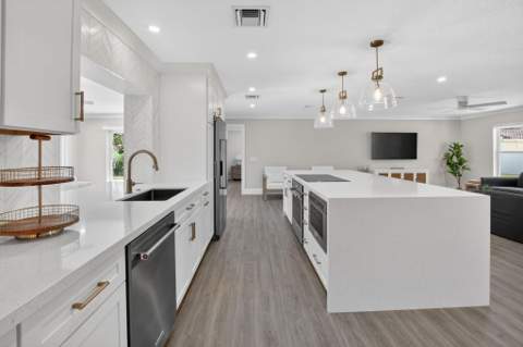 135 SE 28th Court, Boynton Beach FL - photo 9 of 80