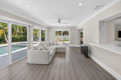 135 SE 28th Court, Boynton Beach FL - photo 23 of 80