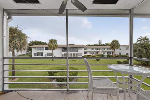 160 Easthampton G, West Palm Beach FL - photo 17 of 34