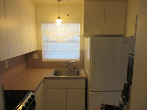 1115 Lake Terrace #107, Boynton Beach FL - photo 6 of 9