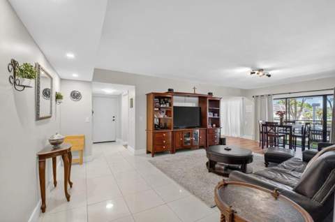 6342 Longboat Lane #201, Boca Raton FL - photo 13 of 29