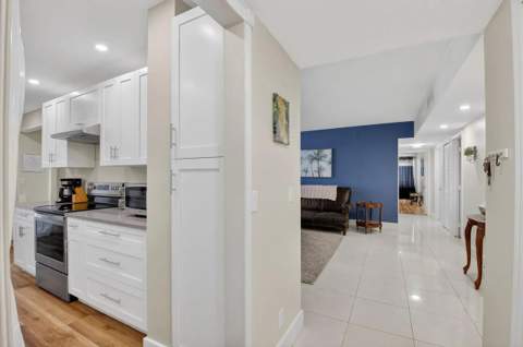 6342 Longboat Lane #201, Boca Raton FL - photo 23 of 29