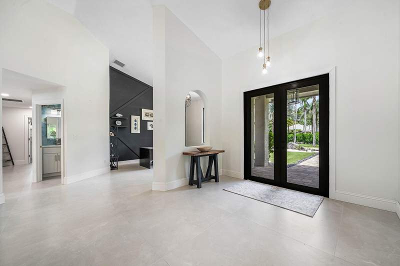 4 bedroom Single Family Residence at 14829 Stirrup Lane, Paddock Park 1 Of Wellington, Wellington — photo 5
