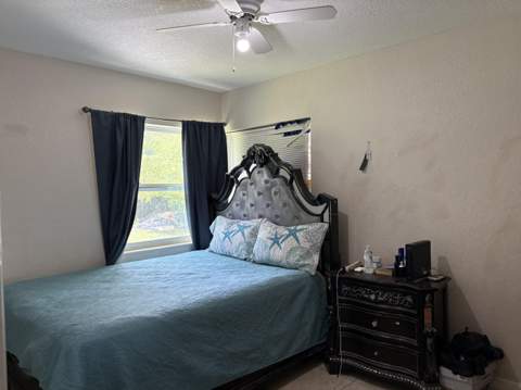 1001 Sunrise Boulevard, Fort Pierce FL - photo 17 of 33