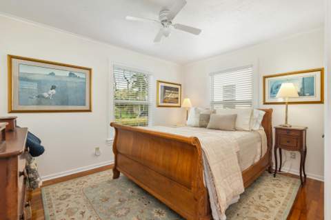 816 Avon Road, West Palm Beach FL - photo 10 of 25