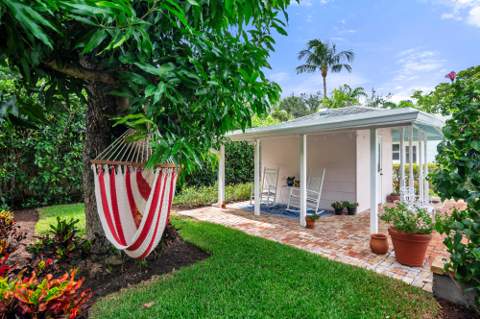 816 Avon Road, West Palm Beach FL - photo 18 of 25