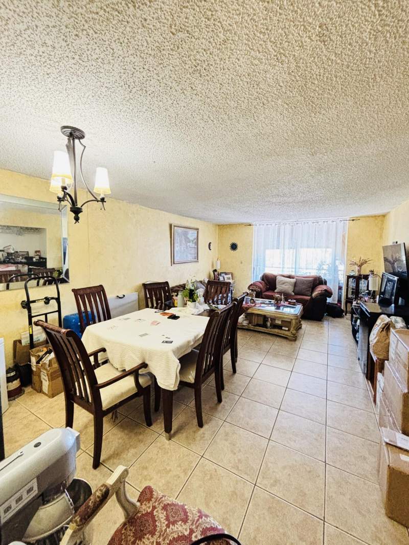 2 bedroom Condominium at 408 NW 68th Avenue #406, Polynesian Gardens Condominium, Plantation — photo 2