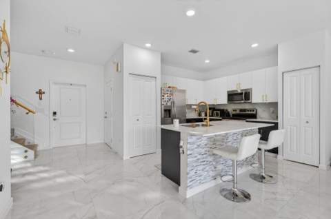 4668 NW 120th Way, Coral Springs FL - photo 7 of 57