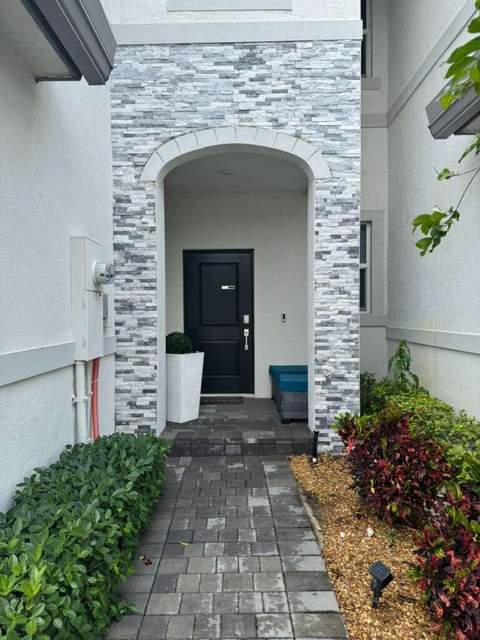 4668 NW 120th Way, Coral Springs FL - photo 12 of 57