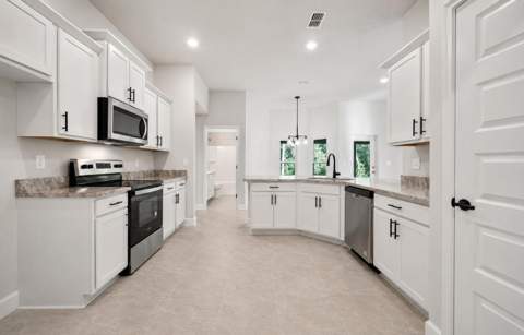 292 SW Ridgecrest Drive, Port St. Lucie FL - photo 7 of 23