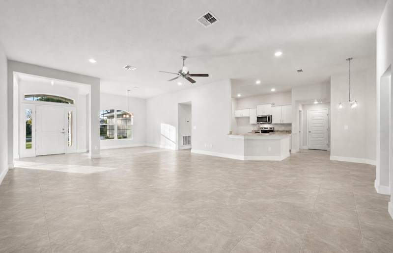 4 bedroom Single Family Residence at 292 SW Ridgecrest Drive, Becker Ridge, Port St. Lucie — photo 5