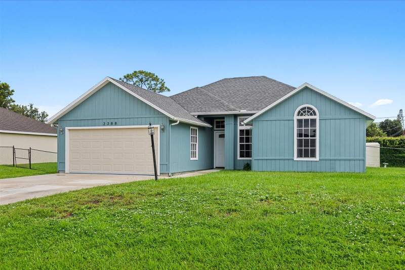 3 bedroom Single Family Residence at 2388 SW Fern Circle, Port St Lucie Section 5, Port St. Lucie — photo 2
