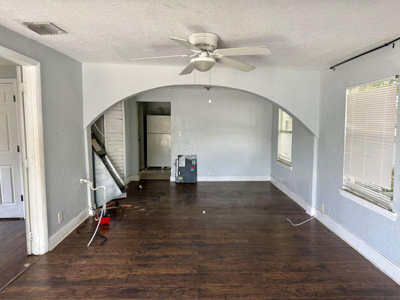 3 bedroom Single Family Residence at 1108 State Street, Tamarind Park, West Palm Beach — photo 4