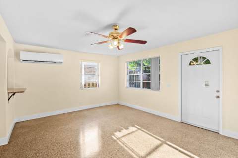 4546 Carver Street, Kenwood Estates FL - photo 11 of 34