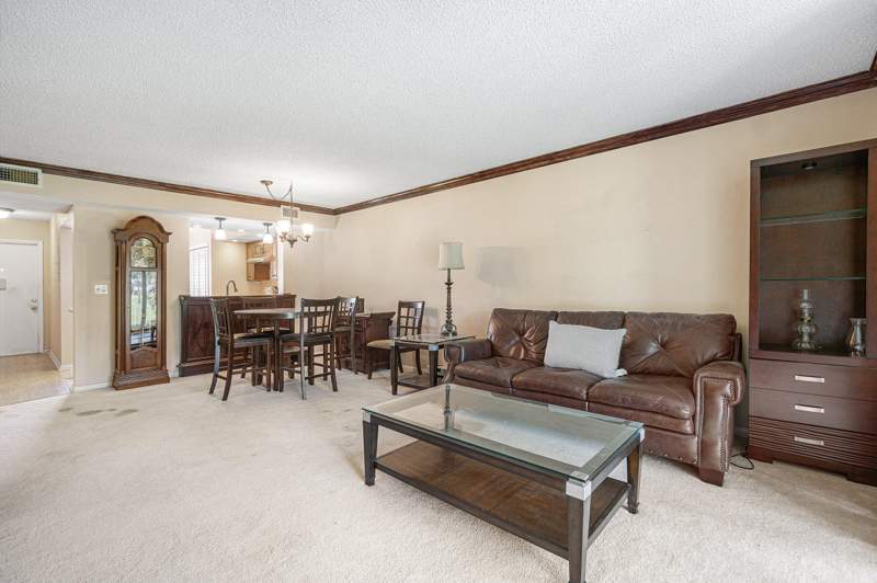 2 bedroom Condominium at 7610 NW 18th Street #102, 14 Of Palm Springs 2 Condo, Margate — photo 4