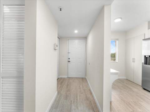 14111 Royal Vista Drive #405, Delray Beach FL - photo 6 of 73