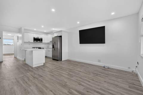 100 Shore Court #311, North Palm Beach FL - photo 6 of 26
