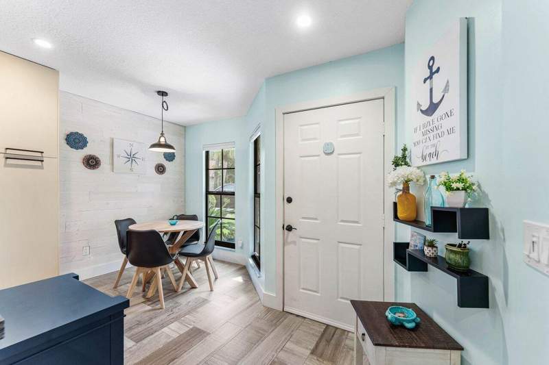 2 bedroom Townhouse at 18577 Woodstream Drive, Woodstream, Boca Raton — photo 3