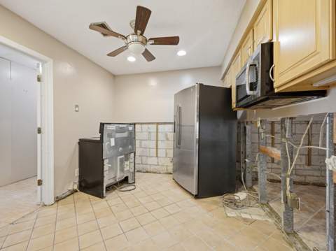 5088 NW 5th Street, Delray Beach FL - photo 11 of 22