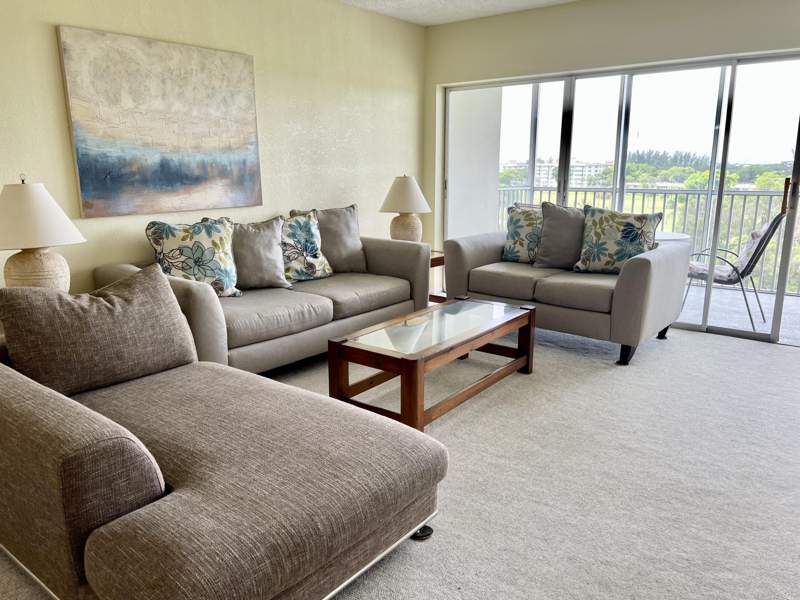 2 bedroom Condominium at 3000 N Palm Aire Drive #603, No 4 Palm-Aire Country Club, Pompano Beach — photo 2