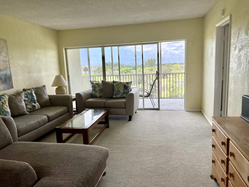 2 bedroom Condominium at 3000 N Palm Aire Drive #603, No 4 Palm-Aire Country Club, Pompano Beach — photo 3