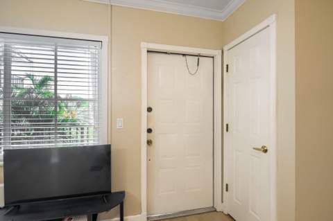 924 SE 2nd Street #25, Fort Lauderdale FL - photo 13 of 21