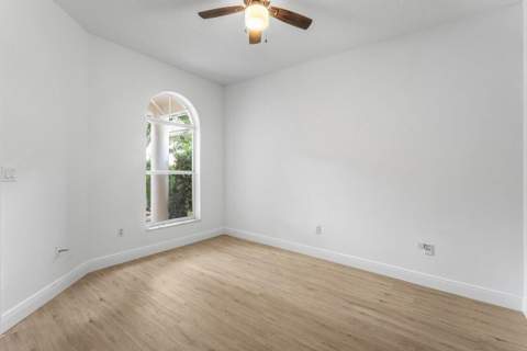 196 Seminole Lakes Drive, Royal Palm Beach FL - photo 21 of 51