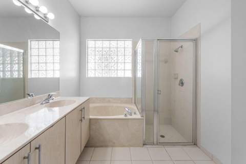 196 Seminole Lakes Drive, Royal Palm Beach FL - photo 20 of 51