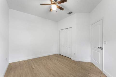 196 Seminole Lakes Drive, Royal Palm Beach FL - photo 24 of 51