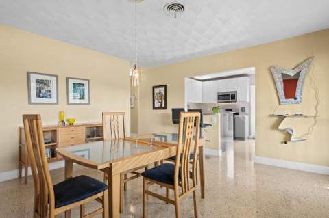 1175 Grant Street, Hollywood FL - photo 6 of 29