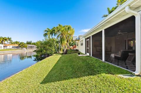 1175 Grant Street, Hollywood FL - photo 21 of 29