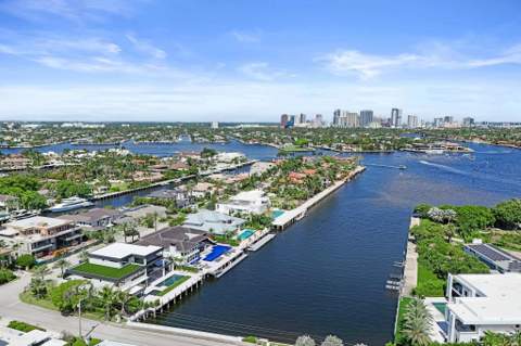 23 Isla Bahia Drive, Fort Lauderdale FL - photo 6 of 95