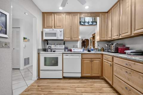 6802 Moonlit Drive, Delray Beach FL - photo 8 of 51
