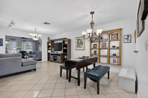 6802 Moonlit Drive, Delray Beach FL - photo 17 of 51
