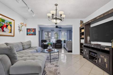 6802 Moonlit Drive, Delray Beach FL - photo 13 of 51