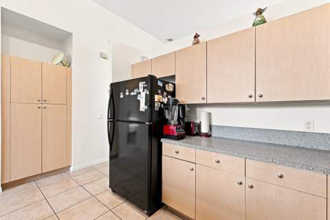 7778 NW 17th Place, Pembroke Pines FL - photo 19 of 34