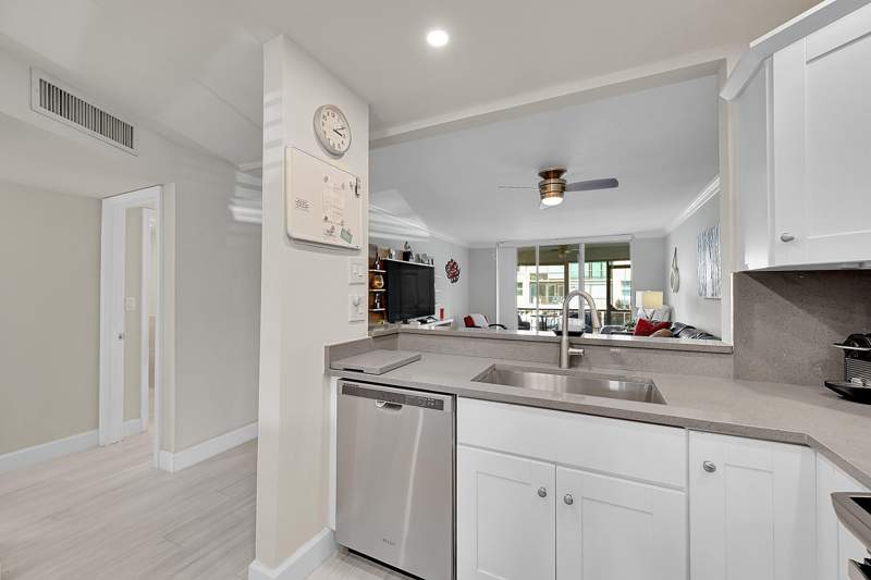 2 bedroom Condominium at 777 S Federal Highway #107E, Island Club One Condo, Pompano Beach — photo 5